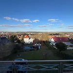 Am Burgberg 3*