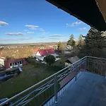 Am Burgberg 3*
