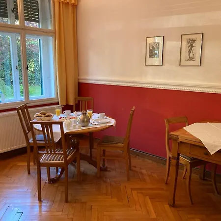 Am Burgberg Affittacamere