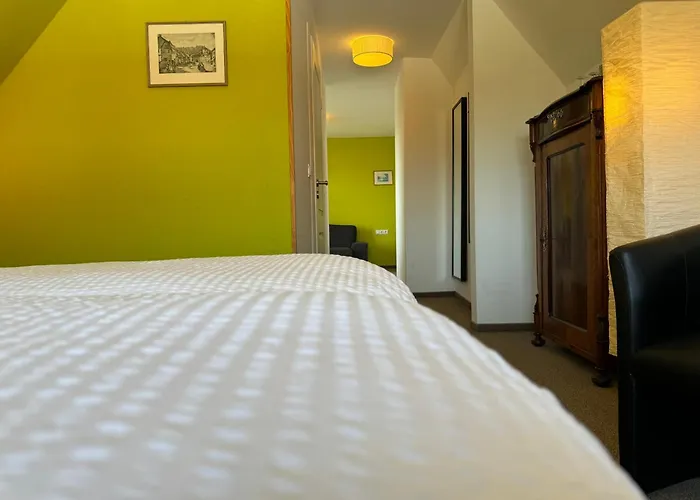 Am Burgberg ゲストハウス ヴァルタースハウゼン