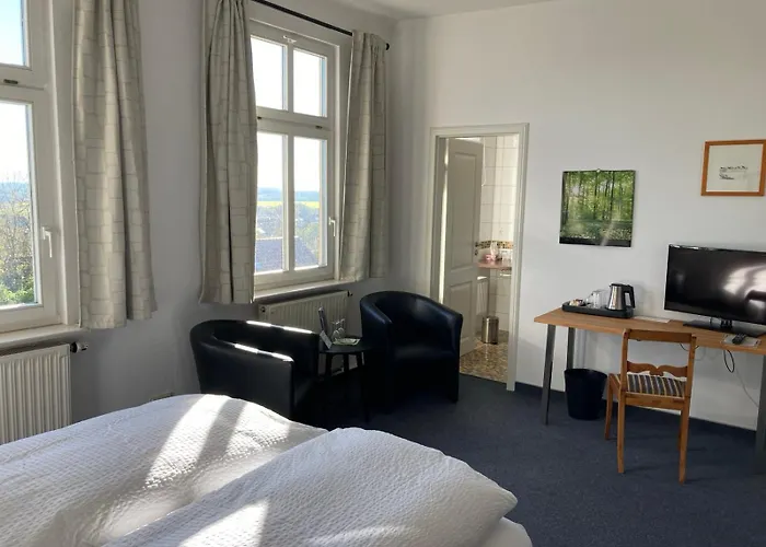 Am Burgberg ゲストハウス ヴァルタースハウゼン