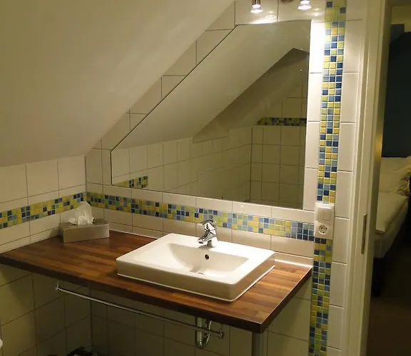 ゲストハウス Am Burgberg ヴァルタースハウゼン